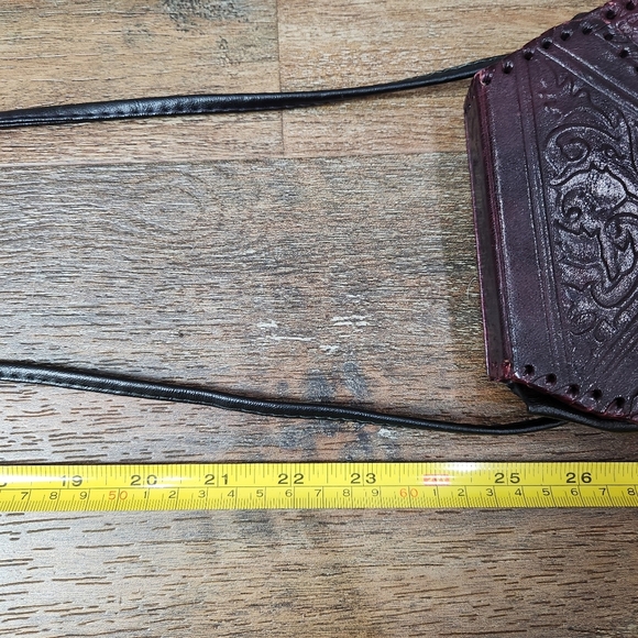 Vintage Moroccan Magic Leather Embossed Cross Body Mini Purse 1970's - Picture 12 of 14